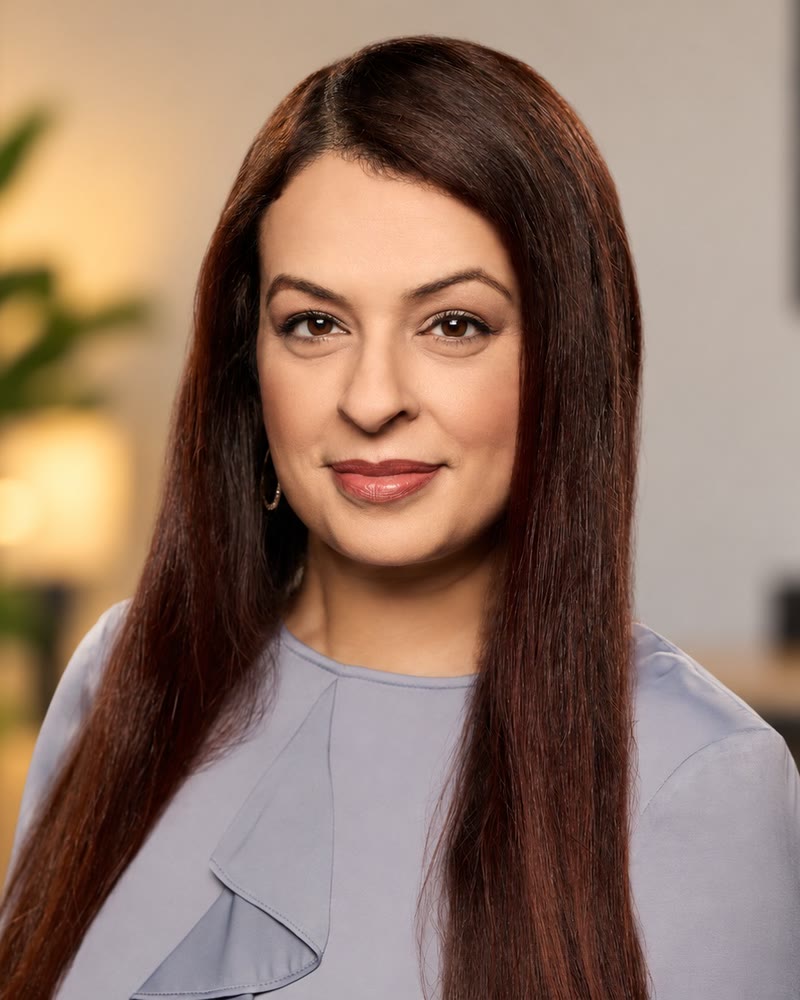 Arifa Shakoor, Mortgage and Protection Adviser